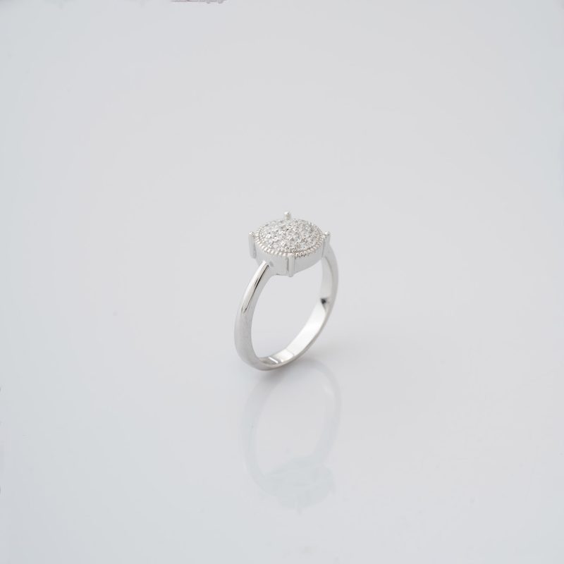 Lustre Ring