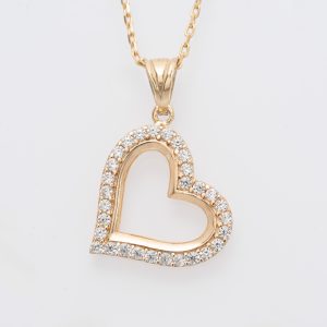 Luvia Necklace
